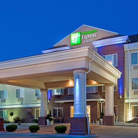 Holiday Inn Express & Suites - Dickinson By Ihg שירותים תמונה