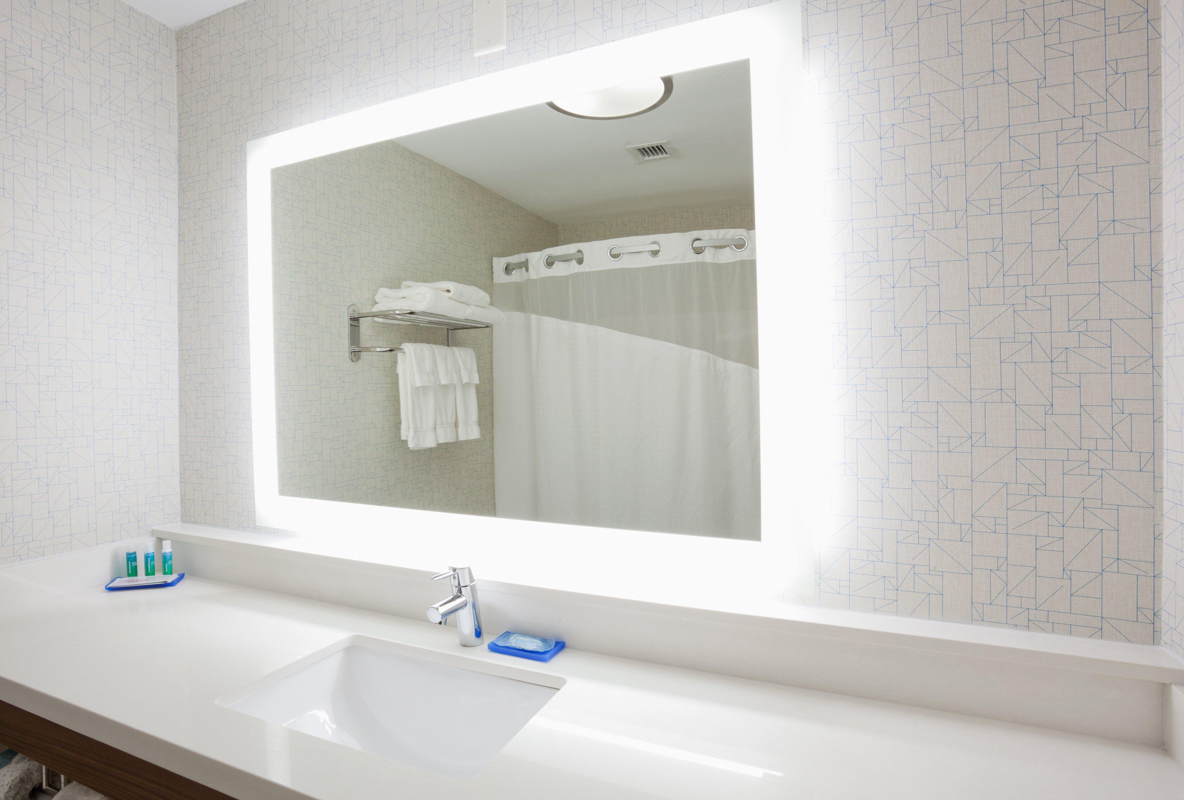 Holiday Inn Express & Suites - Dickinson By Ihg מראה חיצוני תמונה