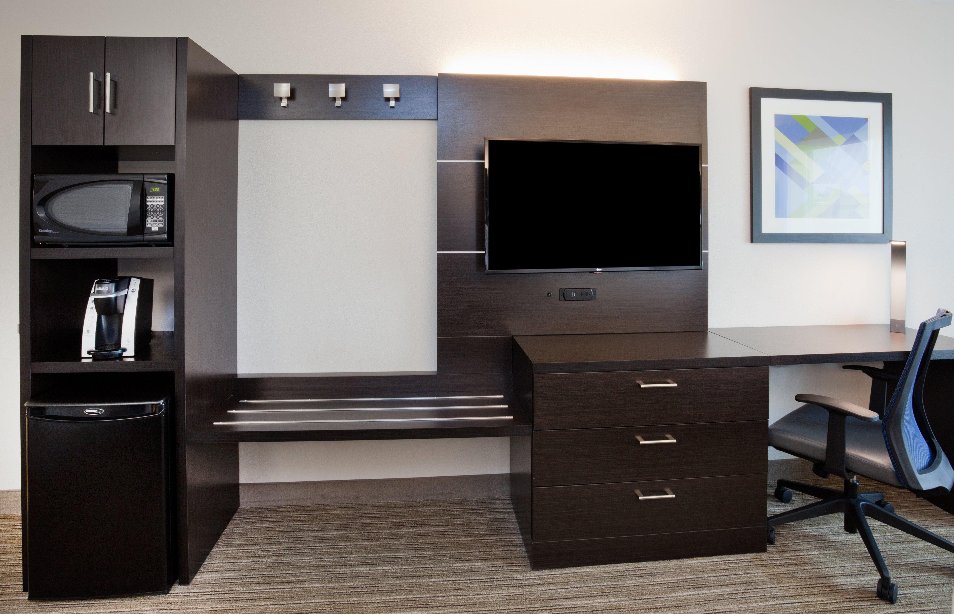 Holiday Inn Express & Suites - Dickinson By Ihg מראה חיצוני תמונה