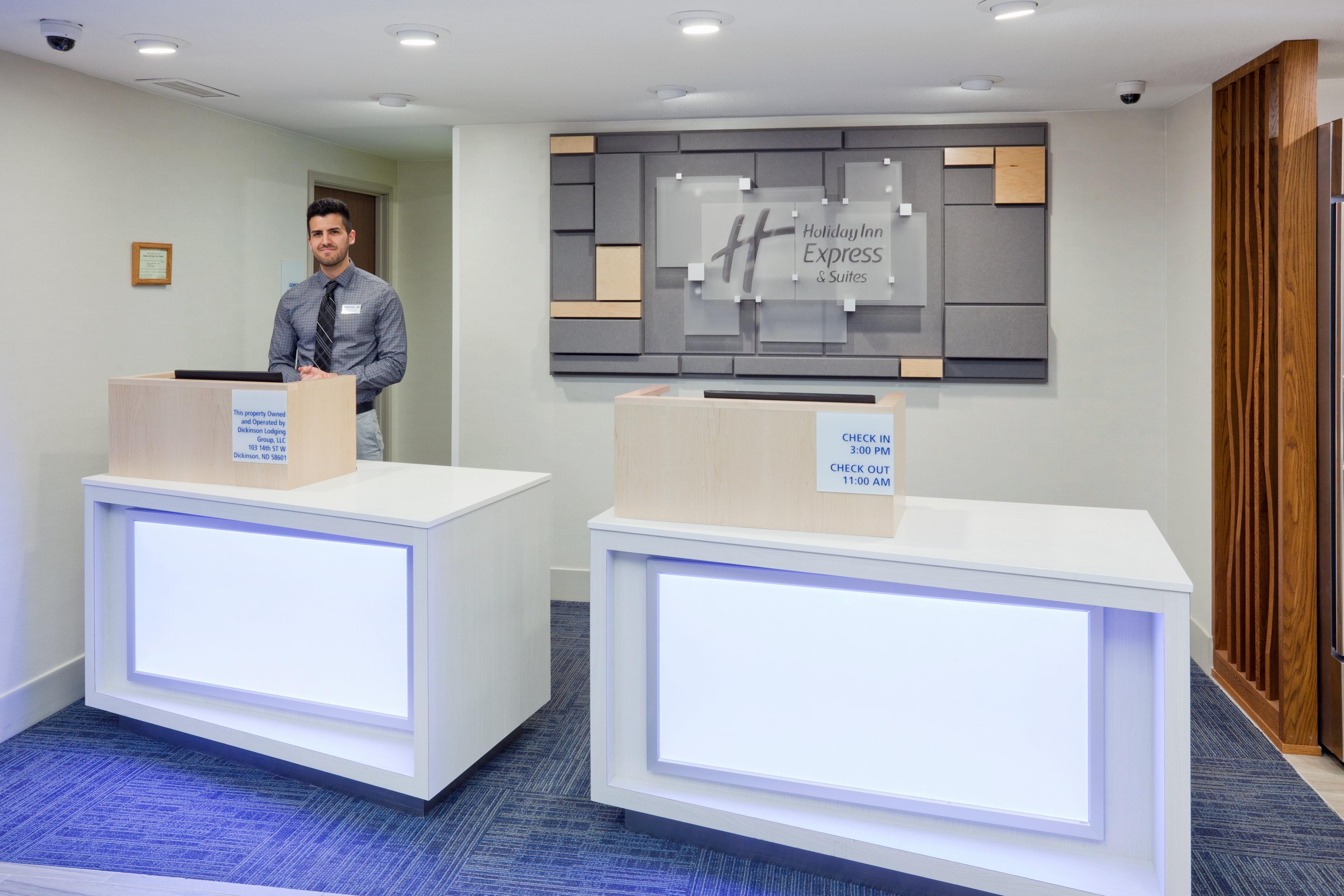 Holiday Inn Express & Suites - Dickinson By Ihg מראה חיצוני תמונה