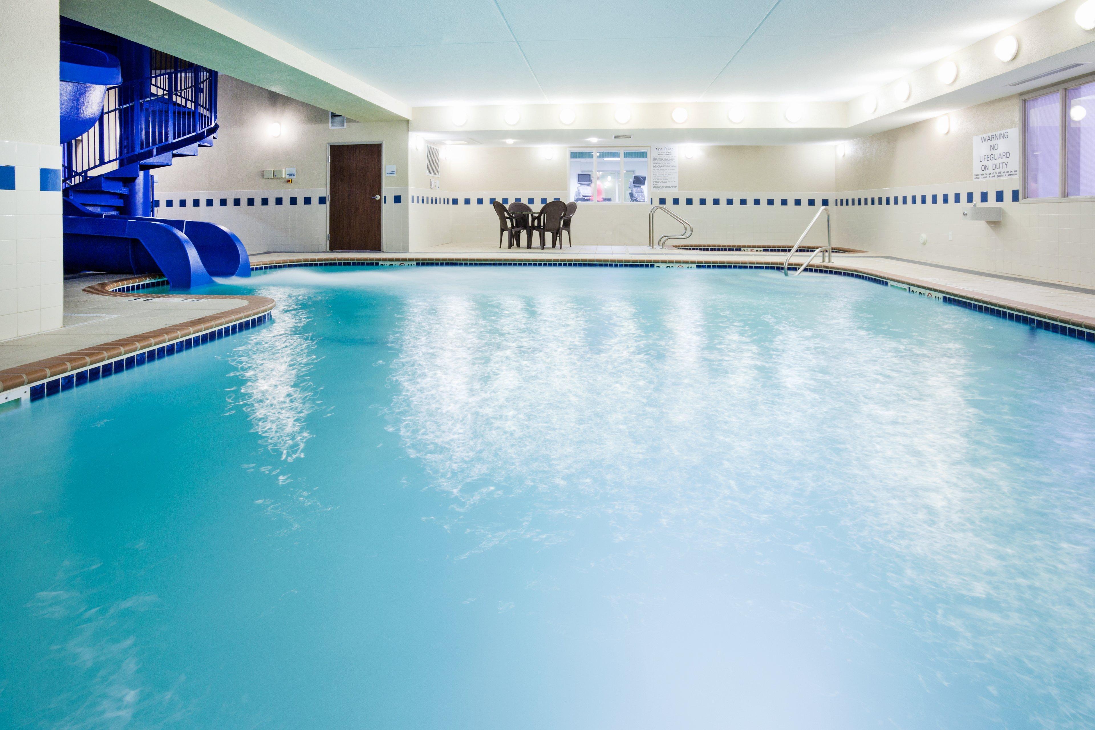 Holiday Inn Express & Suites - Dickinson By Ihg מראה חיצוני תמונה