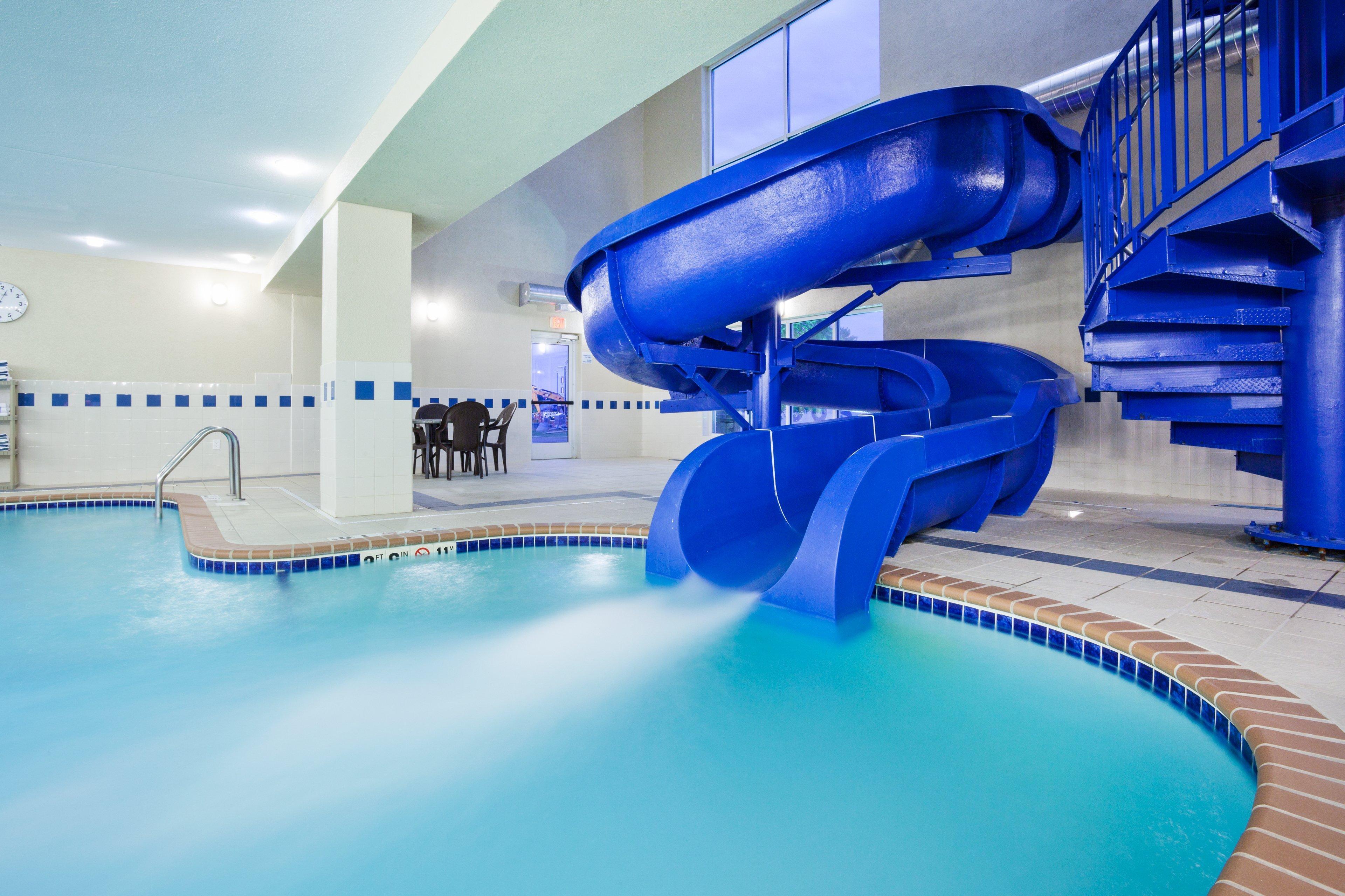 Holiday Inn Express & Suites - Dickinson By Ihg מראה חיצוני תמונה