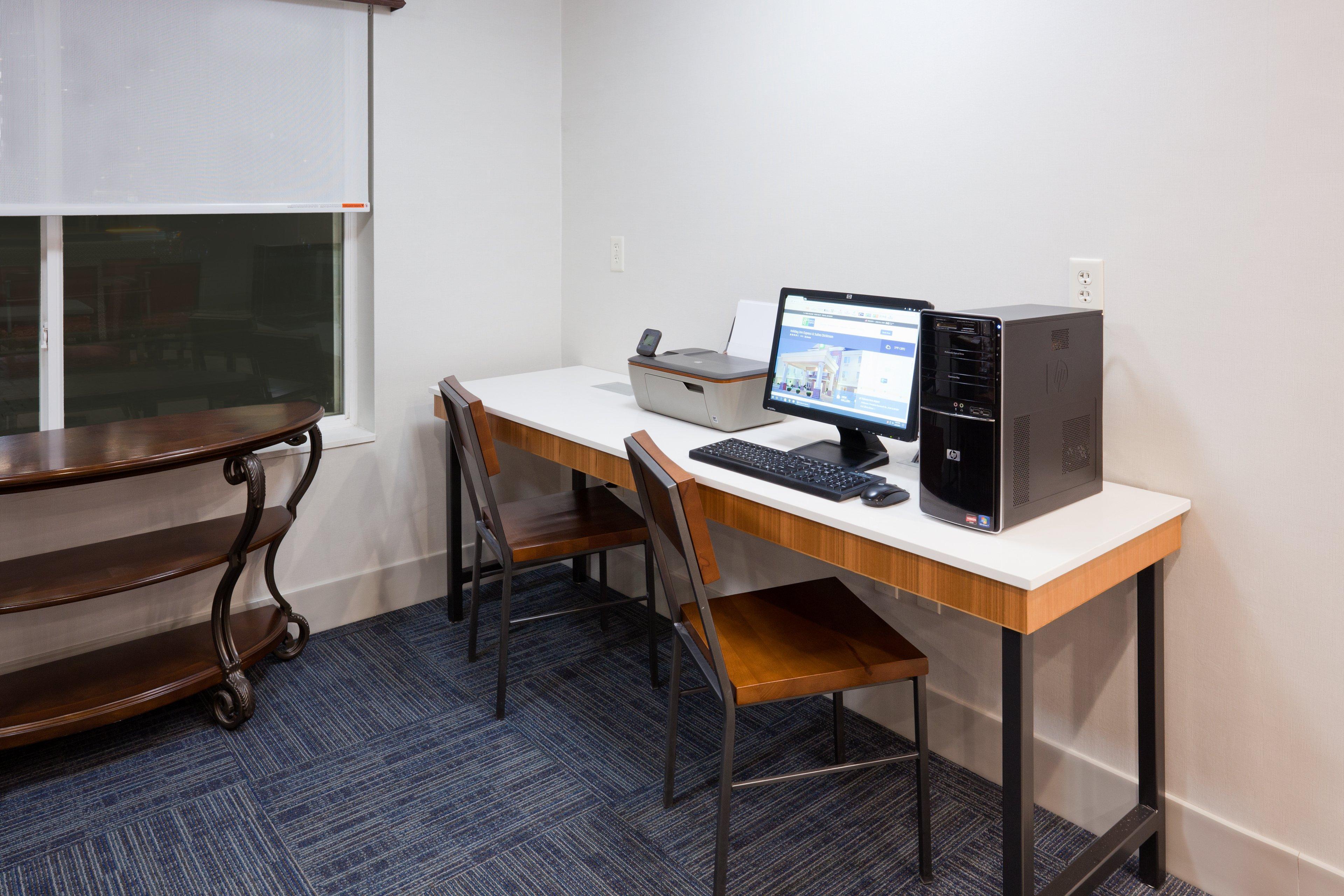 Holiday Inn Express & Suites - Dickinson By Ihg מראה חיצוני תמונה