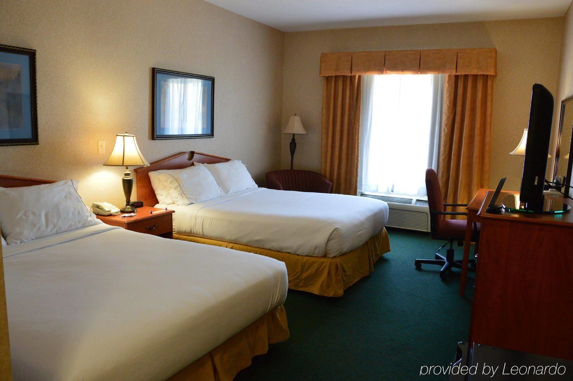 Holiday Inn Express & Suites - Dickinson By Ihg מראה חיצוני תמונה