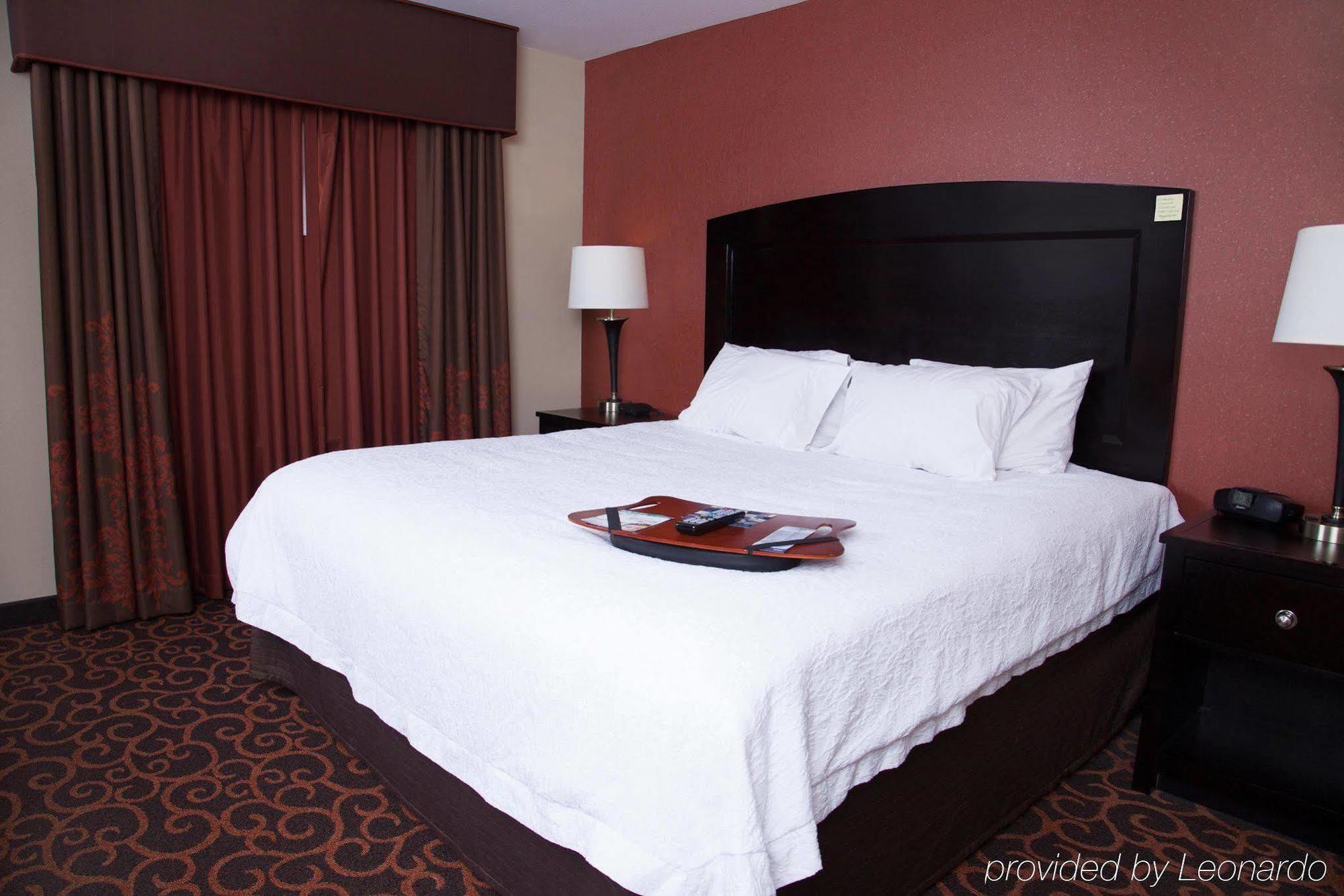Holiday Inn Express & Suites - Dickinson By Ihg מראה חיצוני תמונה